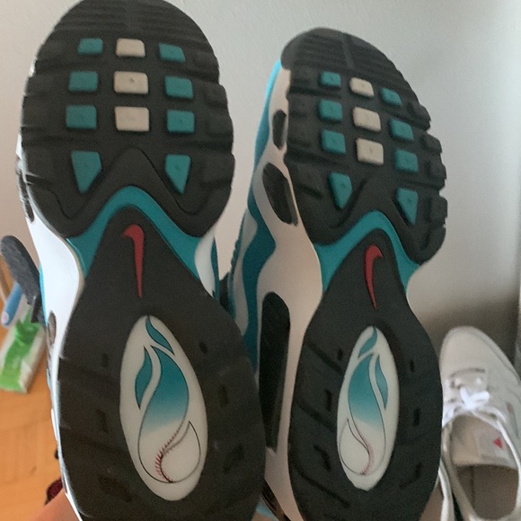 Nike Men's Air Griffey Max 1 - Picture 2 of 3